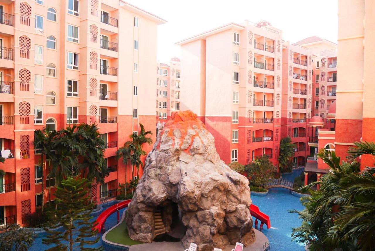 Seven Seas Resort Pattaya & Sofa Bed Jomtien Beach Εξωτερικό φωτογραφία